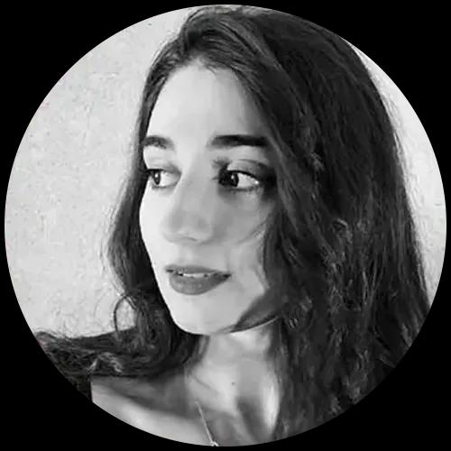 ინტერიერის დიზაინის კურსდამთავრებული - ანა ხუხუნაიშვილი