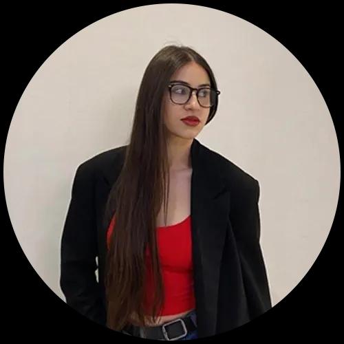 მარიამ ბალახაძე - გრაფიკული დიზაინის კურსდამთავრებული